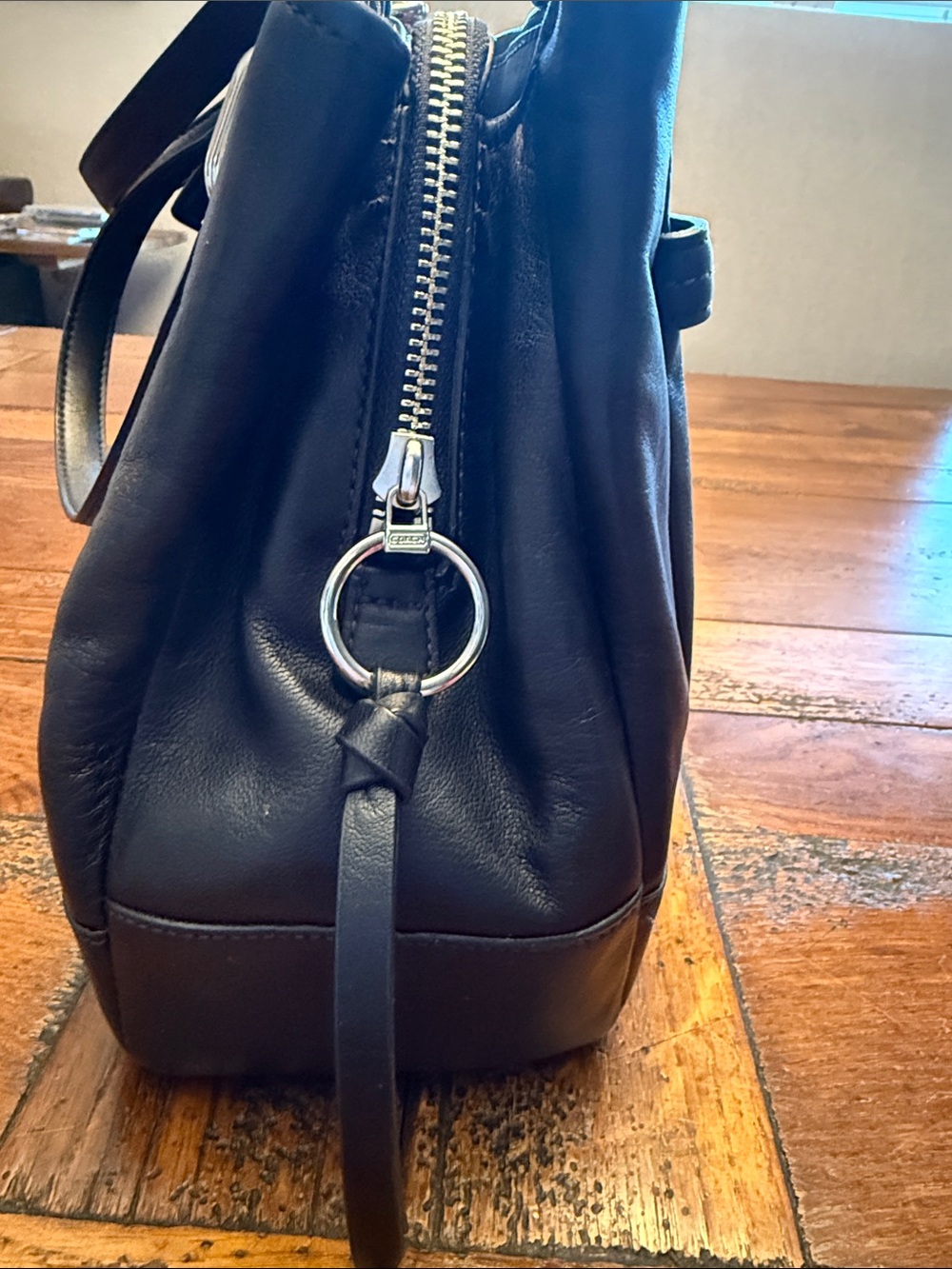 Coach Black Leather Turnlock Tote Bag - Picture 7 of 9